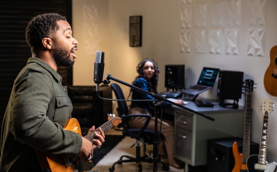 AKG C104 細節展示