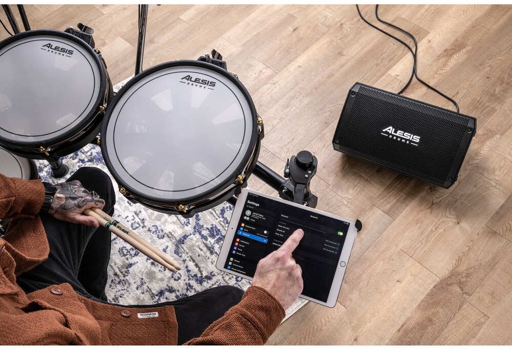 ALESIS Strike Amp 8 MK2 使用情境
