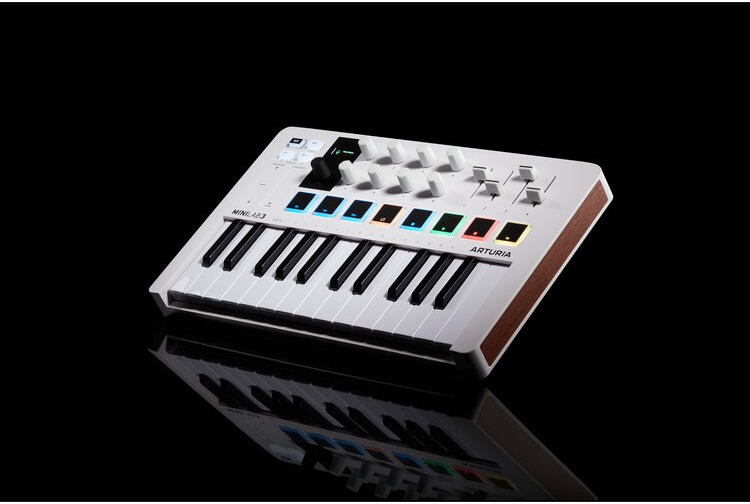 Arturia MiniLab 3 產品外觀