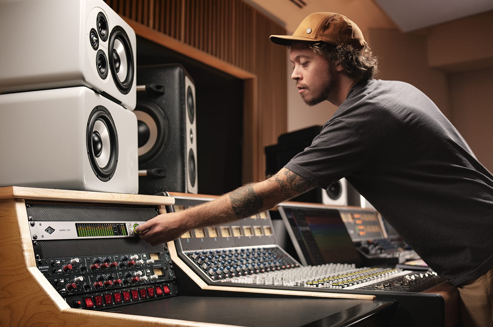 Apollo x16 Gen 2 Thunderbolt Audio Interface 使用情境