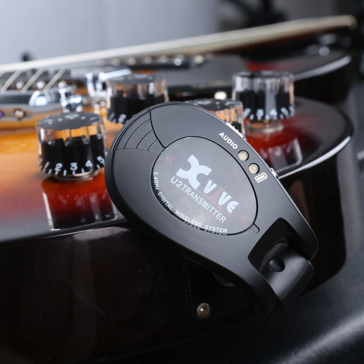 Xvive U2 Wireless Guitar System 細節展示