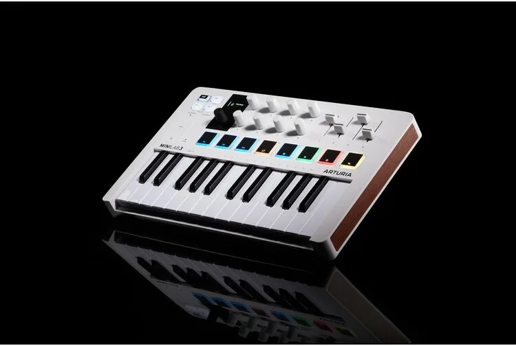 Arturia MiniLab 3 產品外觀