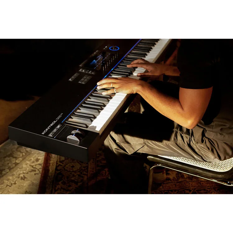 Native Instruments Komplete Kontrol S88 MK3 細節展示