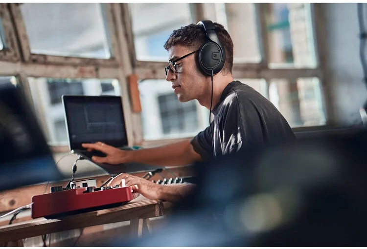Sennheiser HD 400 PRO 細節展示