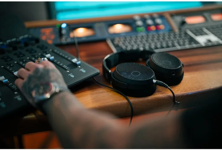 Sennheiser HD 490 PRO Plus 使用情境